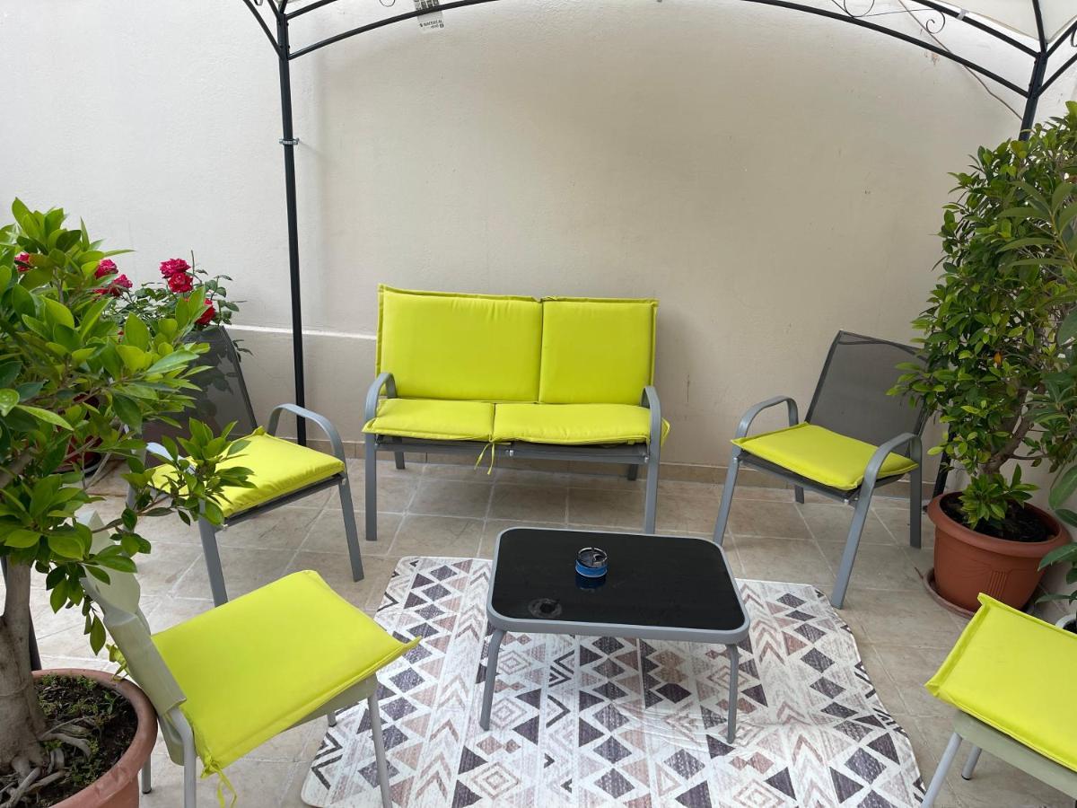 פיראוס Cozy Minimal Apartment מראה חיצוני תמונה