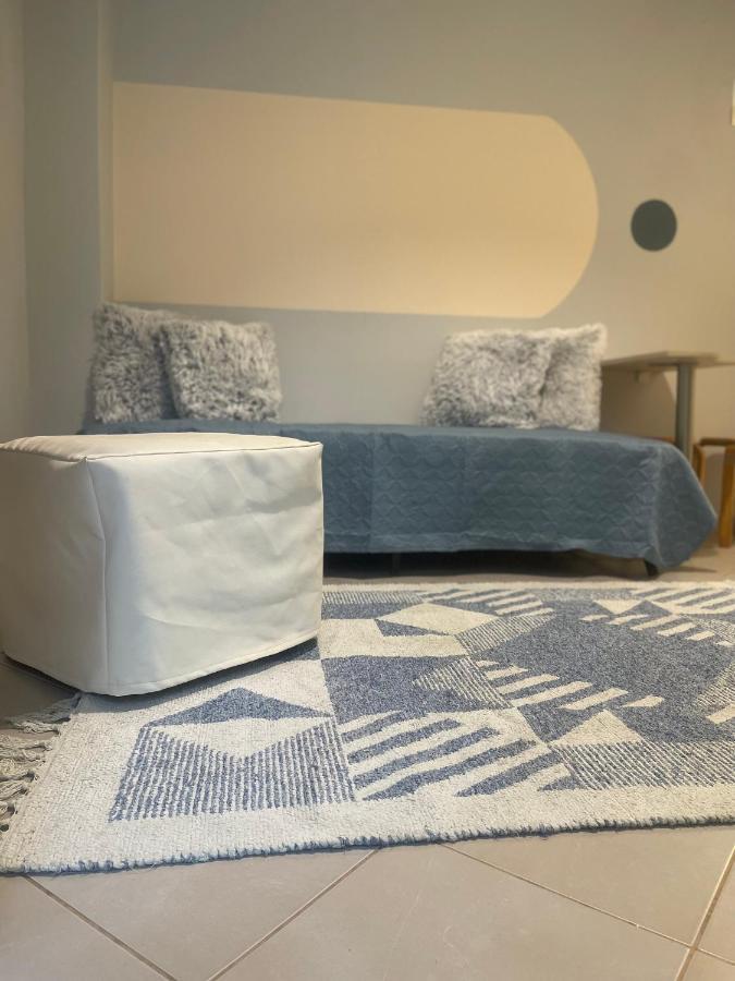 פיראוס Cozy Minimal Apartment מראה חיצוני תמונה