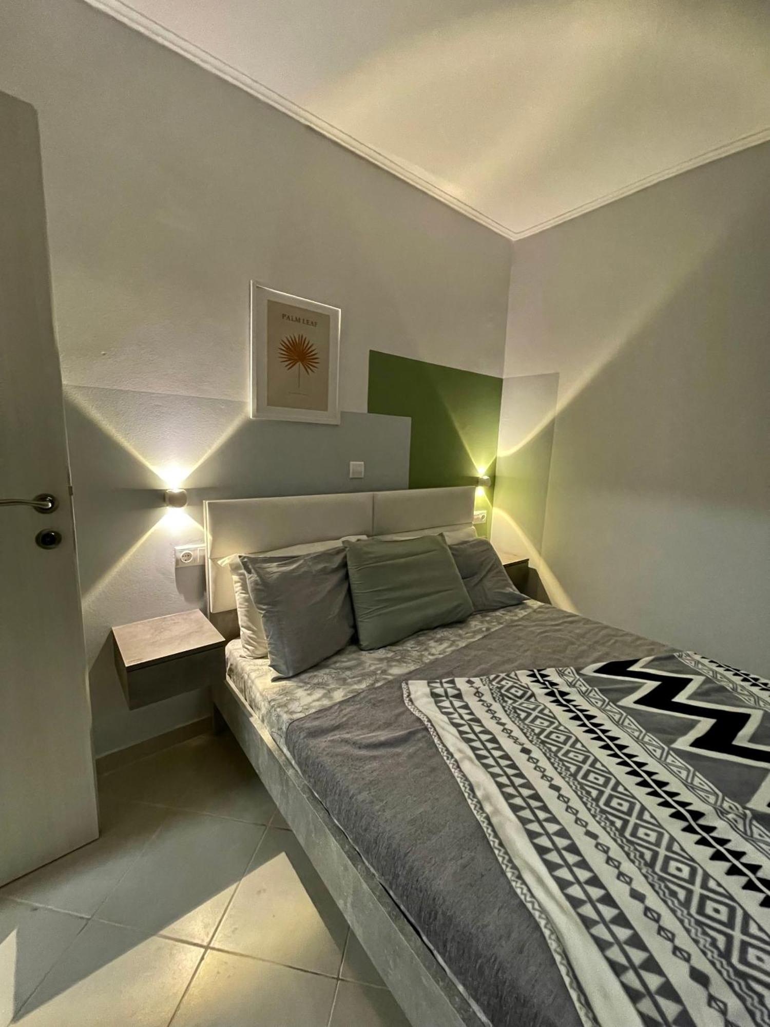 פיראוס Cozy Minimal Apartment מראה חיצוני תמונה